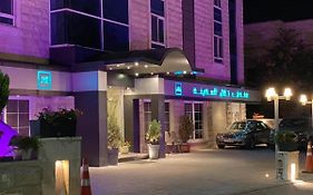 Tilal Almadina Hotel y Suites